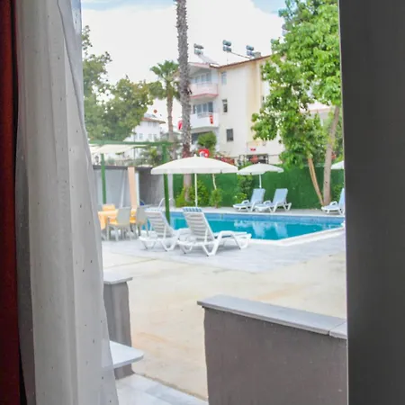 Hillside Apartmanhotel Side