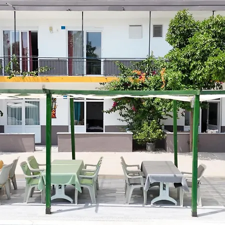 Apartmanhotel Hillside