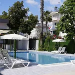 شقة فندقية Hillside 3*