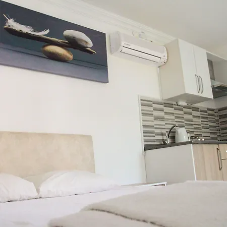 Hillside Hotel de apartamente Side